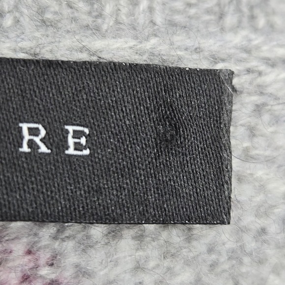 Skull Cashmere Sweater Size Medium Riley Grey Burgundy Skulls V Neck - Picture 3 of 16